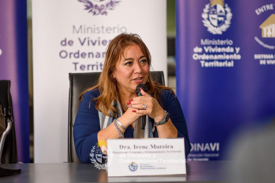 Ministra