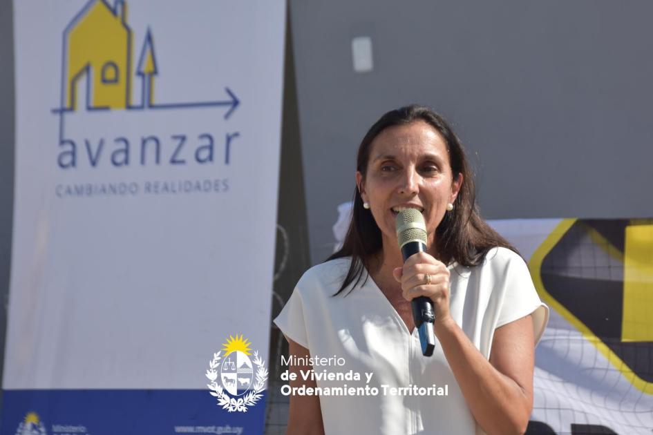 Plan Avanzar entregó 31 viviendas para familias de Florida Plan Avanzar entregó 31 viviendas para familias de Florida