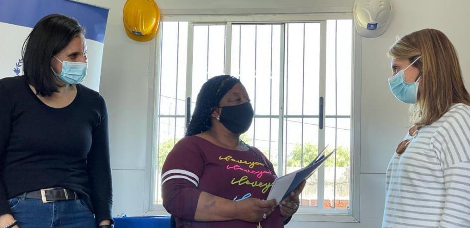 Participante del Juntos de Rivera recibe la llave de su nuevo hogar Participante del Juntos de Rivera recibe la llave de su nuevo hogar