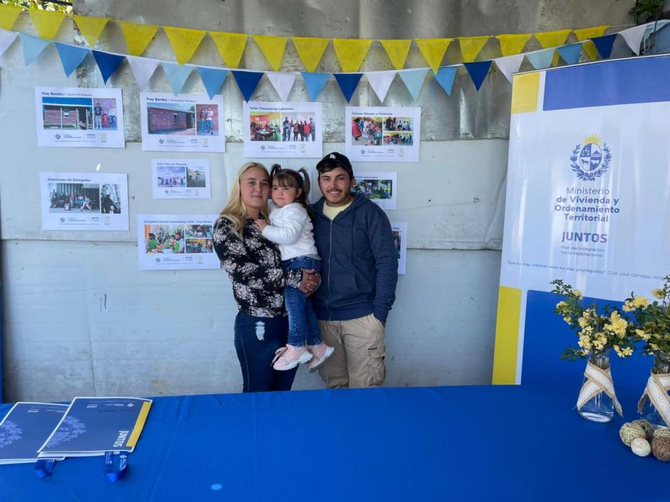 Familia participante de la ciudad de Fray Bentos