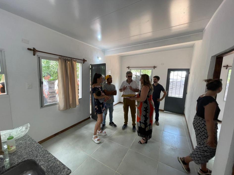 Recorrida por las nuevas viviendas del barrio Andresito de Salto Recorrida por las nuevas viviendas del barrio Andresito de Salto