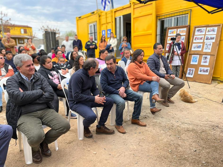 Ceremonia de entrega de viviendas