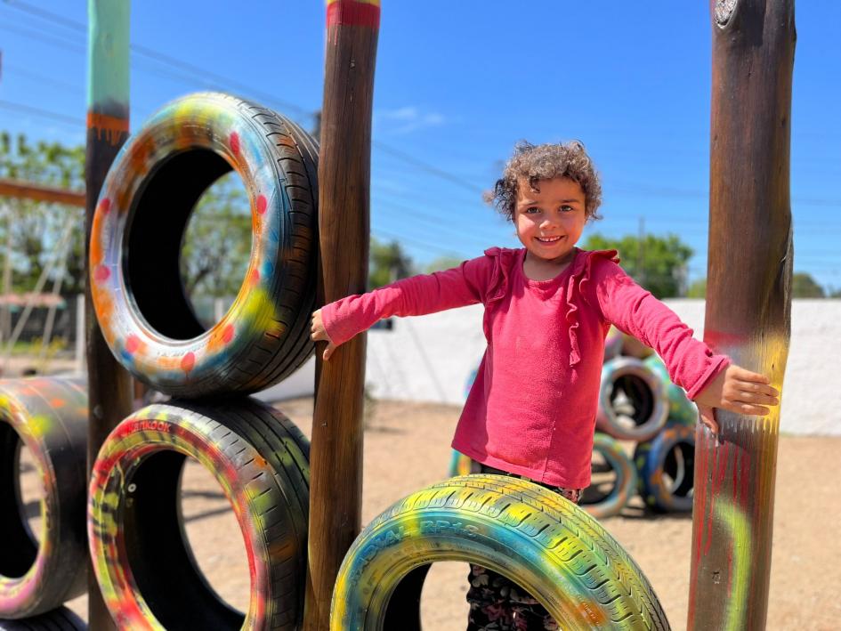 Niños en el espacio de juegos de Lacio Niños en el espacio de juegos de Lacio