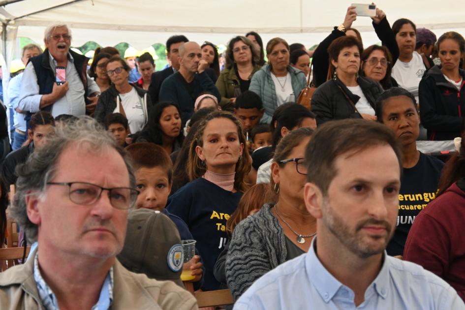 Entrega de viviendas en Tacuarembó