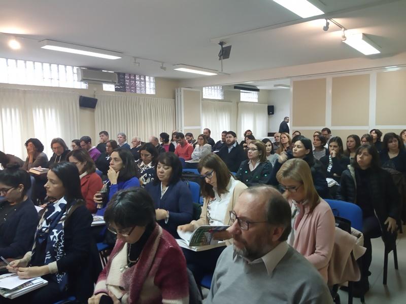 Encuentro Nacional de Ordenamiento Territorial, sala completa con autoridades y equipos técnicos de diversas instituciones de varios puntos del país