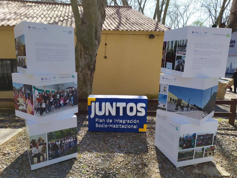 Expo Prado 2020 Espacio de exposición de Juntos en el stand de Mevir - Mvot