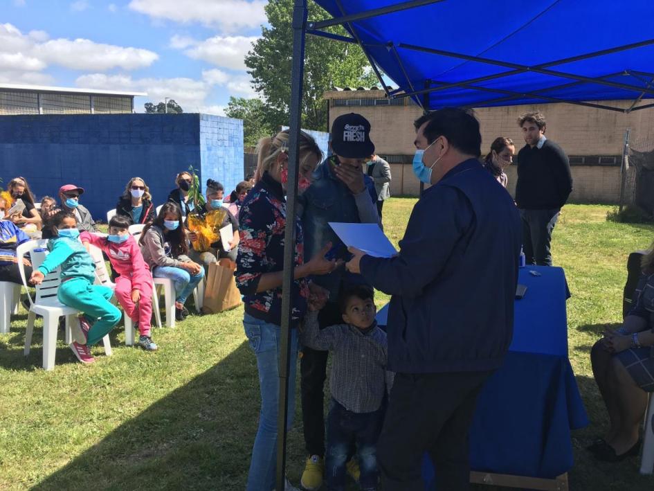 Familias participantes de Marconi reciben las llaves de sus nuevas viviendas en compañía de las autoridades del MVOT y del Juntos