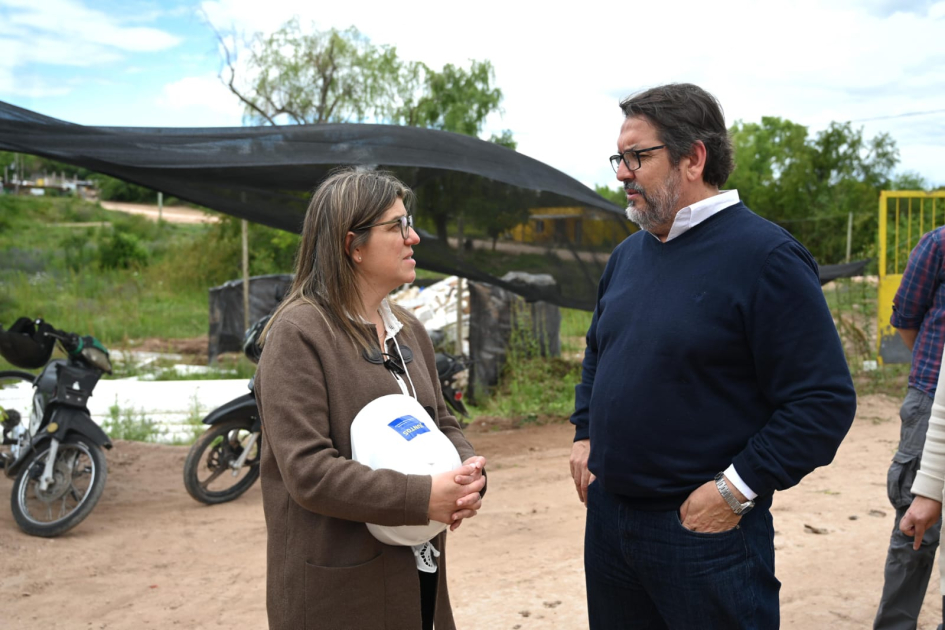 La Ministra de Vivienda se reunió con el Intendente de Río Negro para territorializar las propuestas La Ministra de Vivienda se reunió con el Intendente de Río Negro para territorializar las propuestas