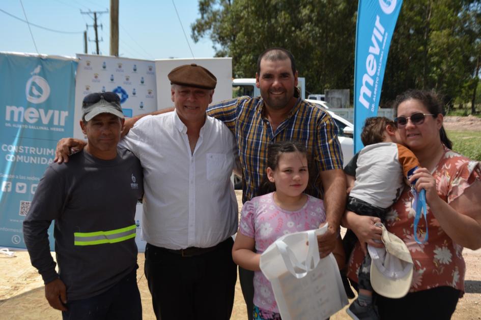 Mevir entregó 15 viviendas en Ecilda Paullier