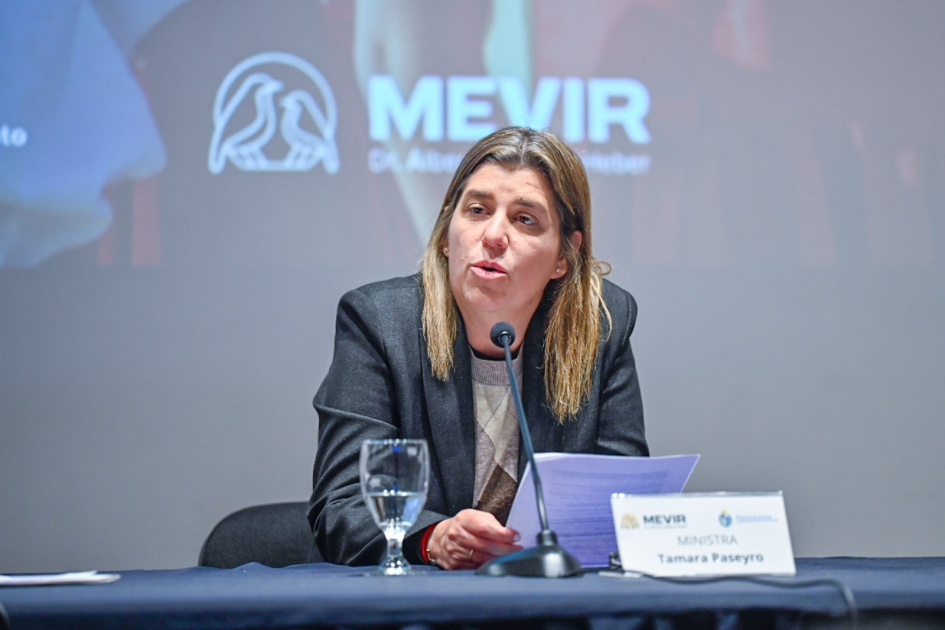primer plano de Ministra de vivienda