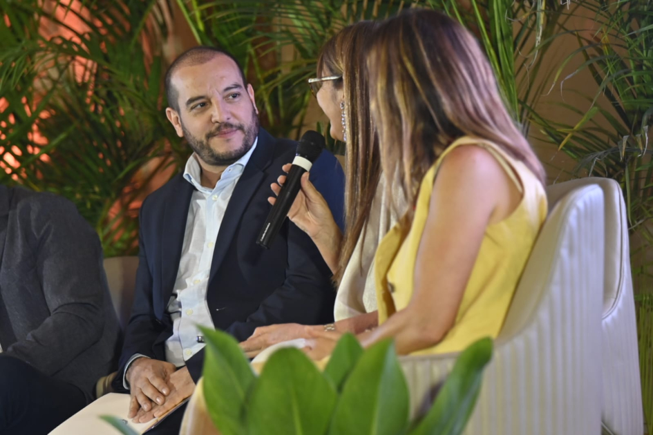 Ministro interino anunció plan para repoblar áreas centrales