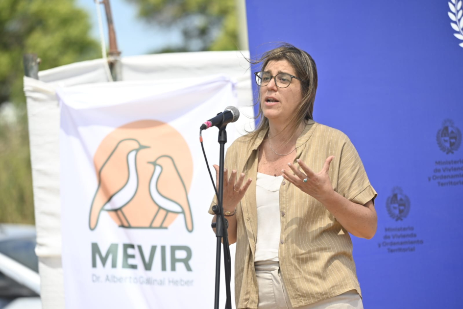 Mvot y Mevir entregan viviendas en San Bautista