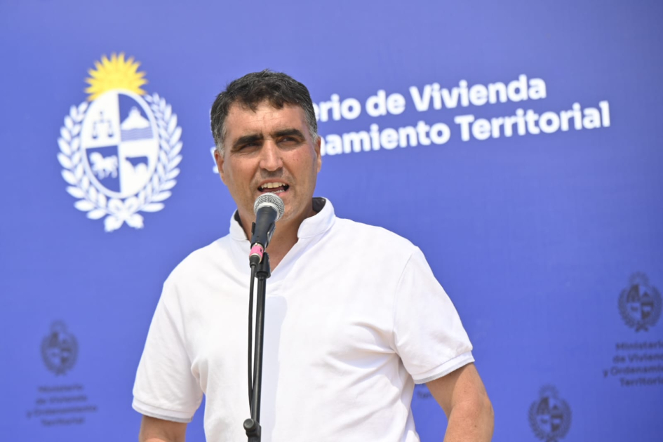 Mvot y Mevir entregan viviendas en San Bautista