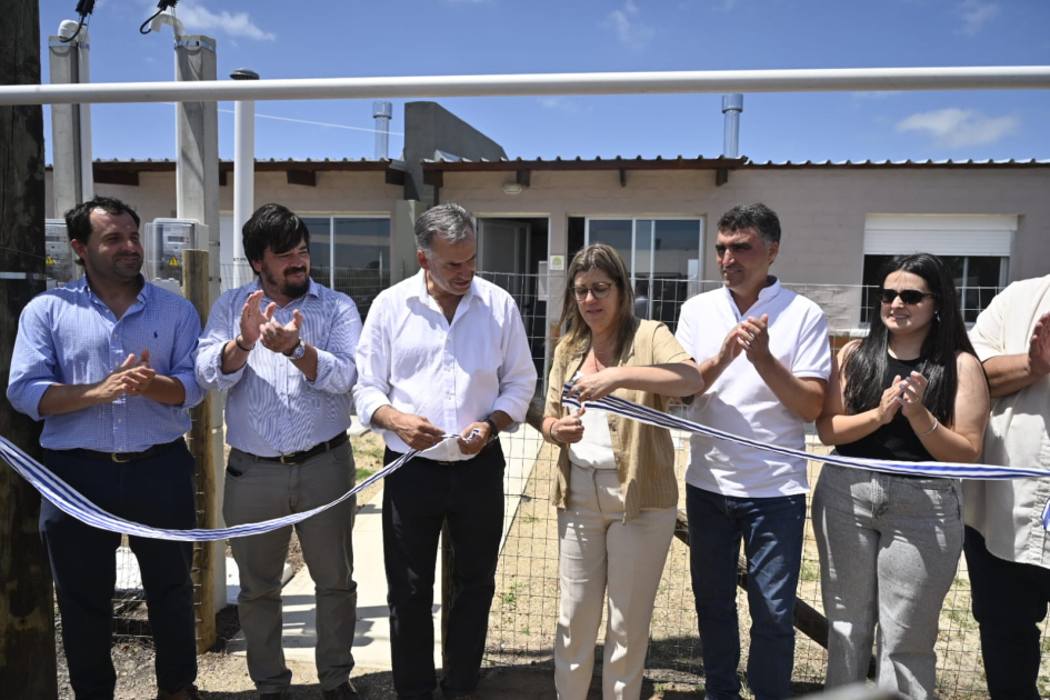Mvot y Mevir entregan viviendas en San Bautista