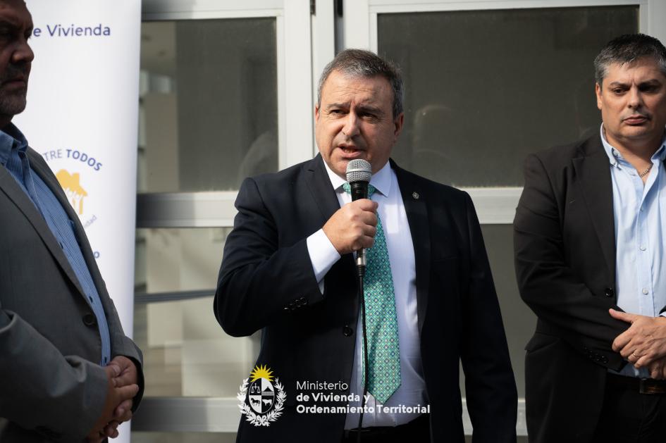 Entrega de comodato de CAIF Barrio Sur Entrega de comodato de CAIF BARRIO SUR
