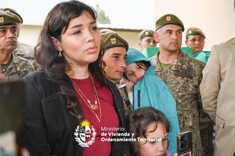 Nuevas viviendas para personal del Ministerio de Defensa en Colonia Nuevas viviendas para personal del Ministerio de Defensa en Colonia
