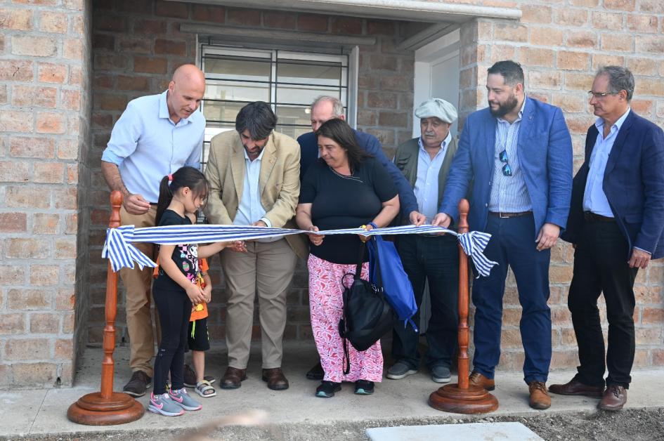  Plan Avanzar entregó nuevas viviendas a familias de Pando Norte 