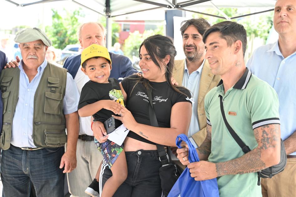  Plan Avanzar entregó nuevas viviendas a familias de Pando Norte 