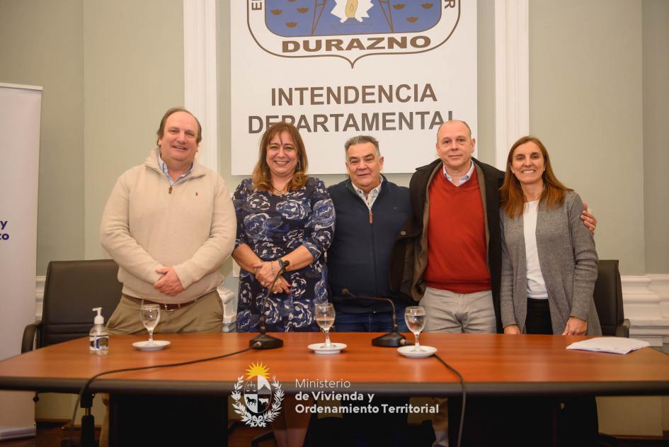 Firma de Convenio Plan Avanzar con Intendencia de Durazno