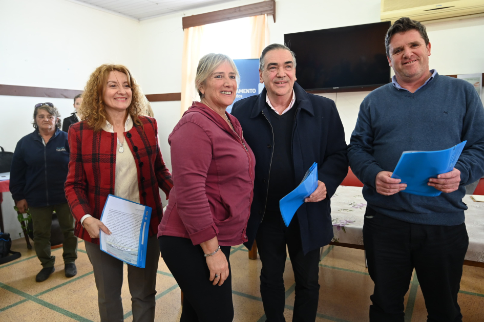 Entrega de préstamos del Programa de Rehabilitación Urbana Entrega de préstamos del Programa de Rehabilitación Urbana
