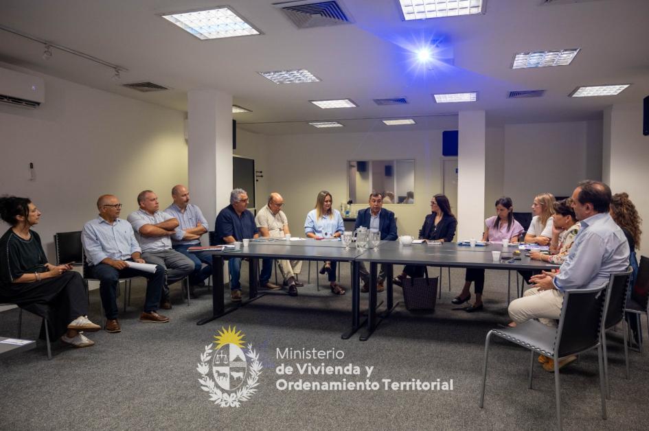 Recibimos a la entrante Directora General de Secretaría del MVOT Recibimos a la entrante Directora General de Secretaría del MVOT