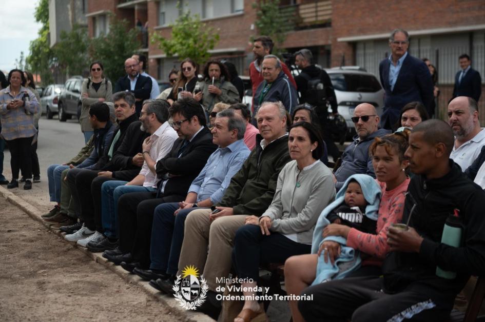 Se inauguraron viviendas del Plan Avanzar en Malvín Norte