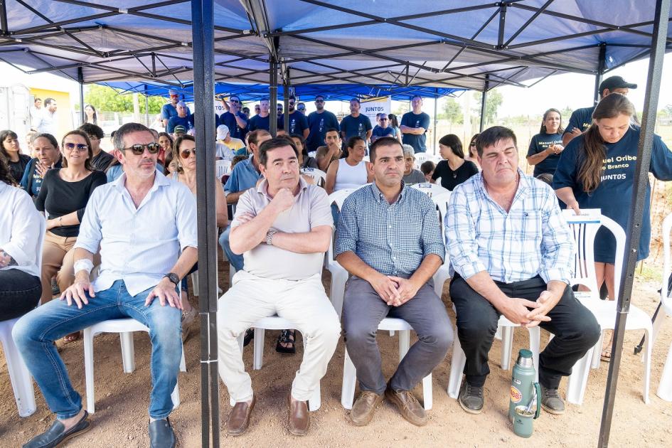 Entrega de viviendas en Río Branco Entrega de viviendas en Río Branco