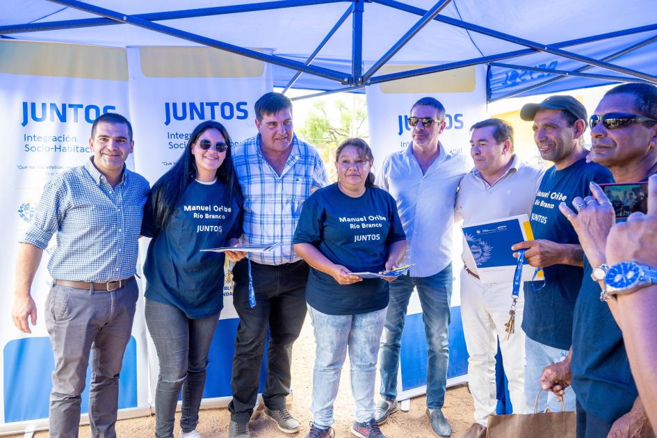 Entrega de viviendas en Río Branco Entrega de viviendas en Río Branco