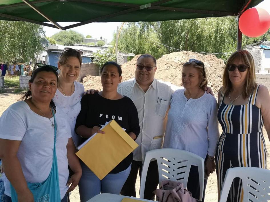 Piedras blancas Vecinos y Ministra