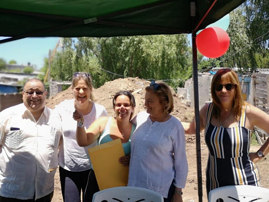 Piedras blancas Vecinos y Ministra