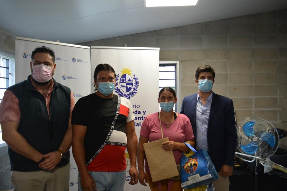 Autoridades con beneficiarios Autoridades con beneficiarios