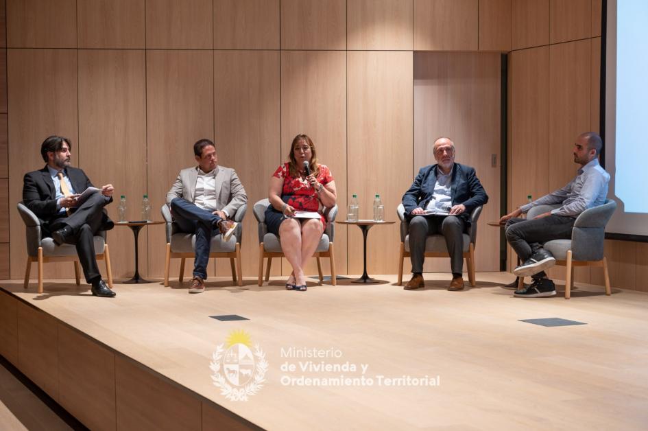 panel panel