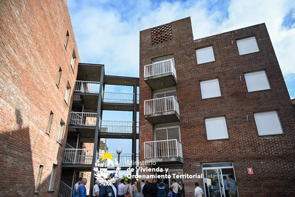Inauguración de viviendas en Tacuarembó Tacuarembó