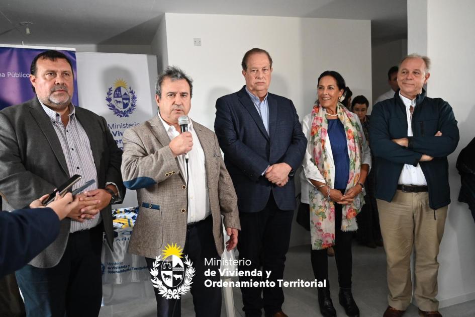 Inauguración de viviendas en Tacuarembó Tacuarembó