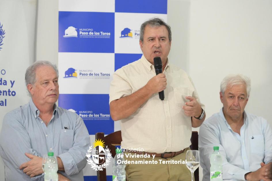 autoridades y familias autoridades y familias