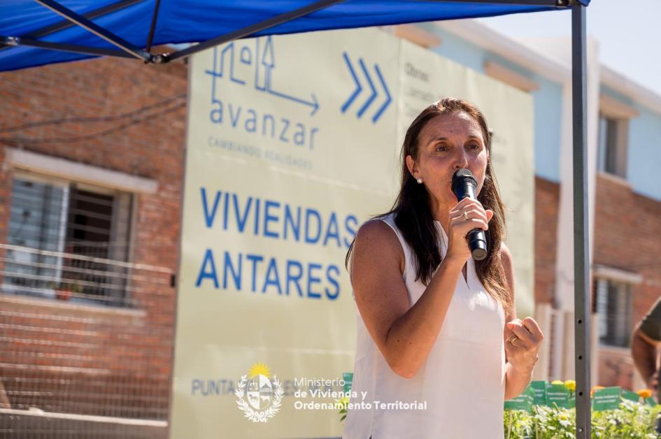 autoridades y familias autoridades y familias