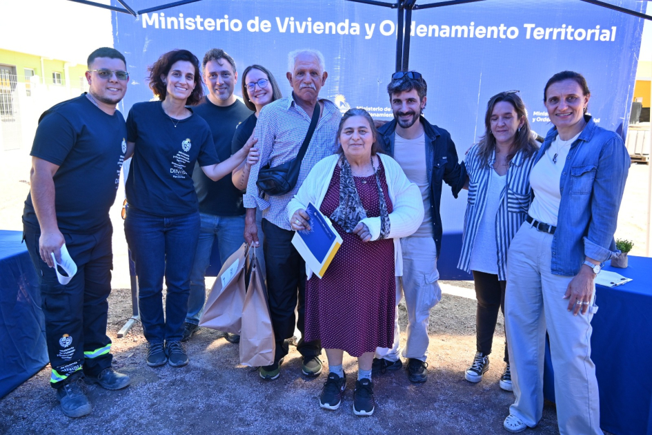 Entrega de viviendas en Río Branco