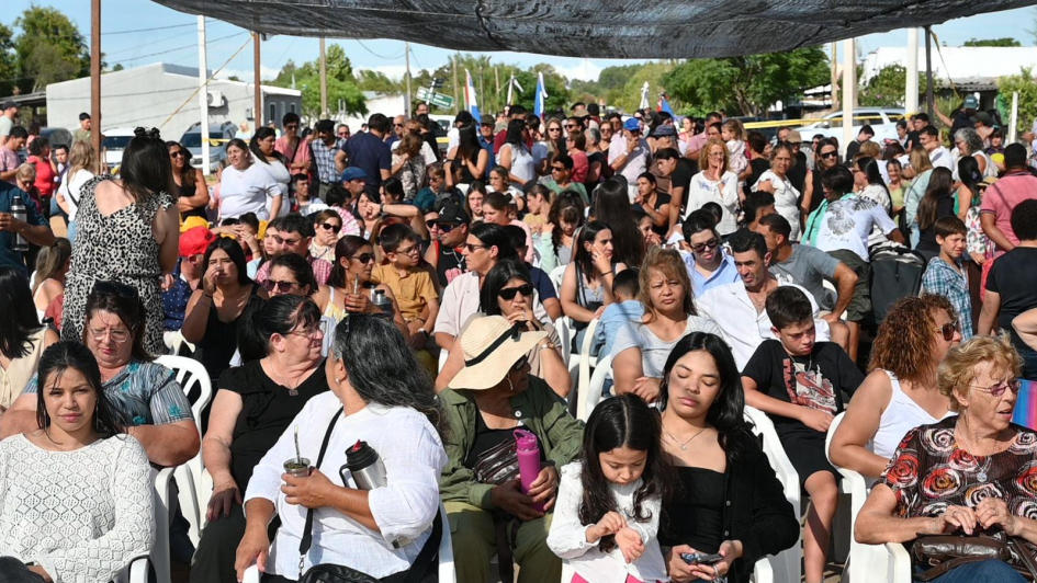 autoridades y familias