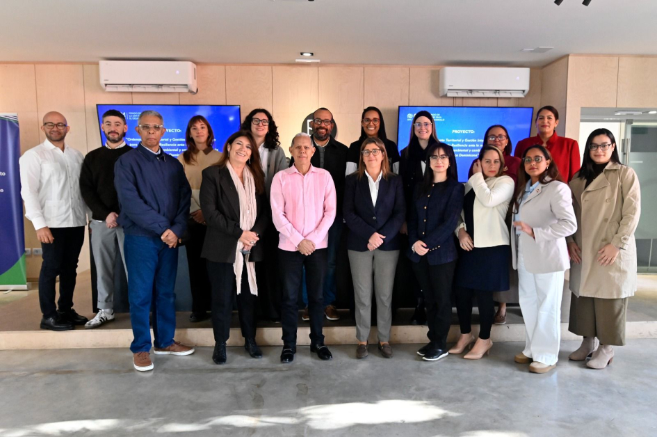 Uruguay recibió a una delegación de República Dominicana interesada en replicar la política de reloc Uruguay recibió a una delegación de República Dominicana interesada en replicar la política de reloc