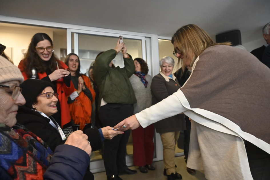 Con inversión de USD 3 millones, MVOT entregó 30 viviendas a jubilados y jubiladas BPS en Montevideo