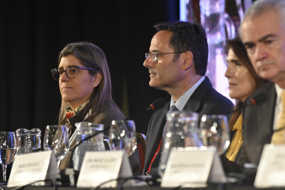 Ministra Tamara Paseyro con delegación internacional 