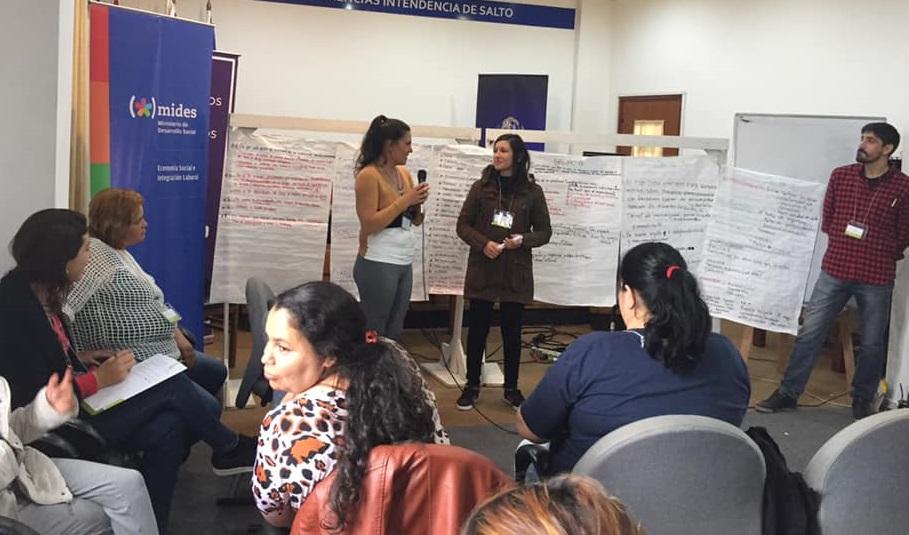emprendemos juntos dos familias hablando