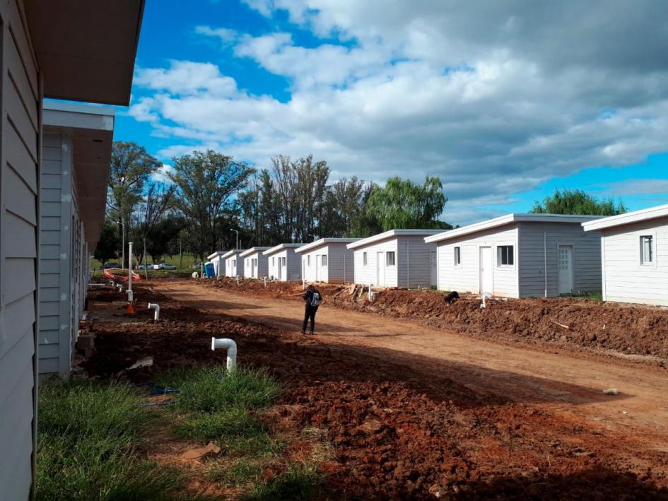 Visita al litoral Varias viviendas en fila