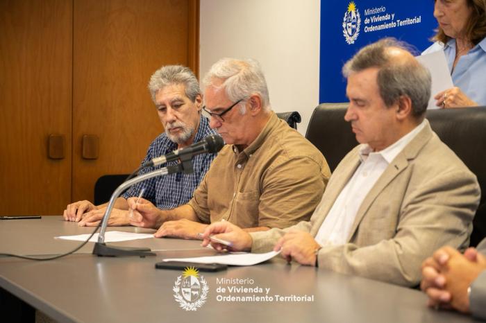 Convenio entre FUVCAM y MVOT