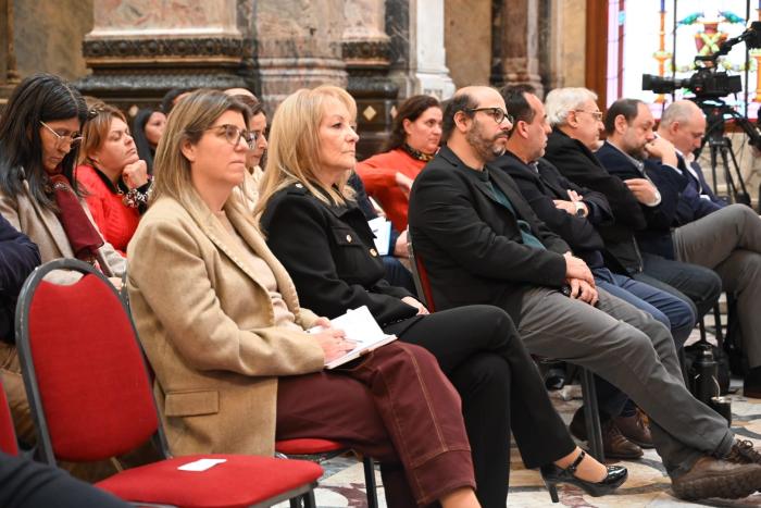Ministra participó del “Conversatorio Sobre Niñez Y Adolescencia en Contextos De Vulnerabilidad” Ministra participó del “Conversatorio Sobre Niñez Y Adolescencia en Contextos De Vulnerabilidad”