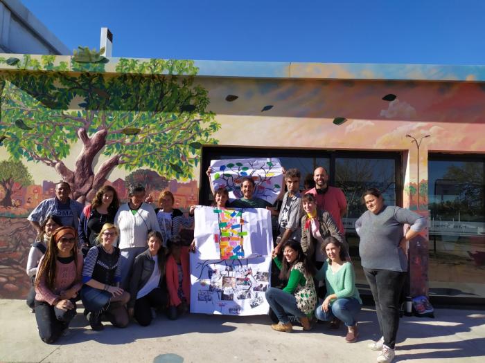 Mural en el Centro Cívico Tres Ombúes Mural en el Centro Cívico Tres Ombúes
