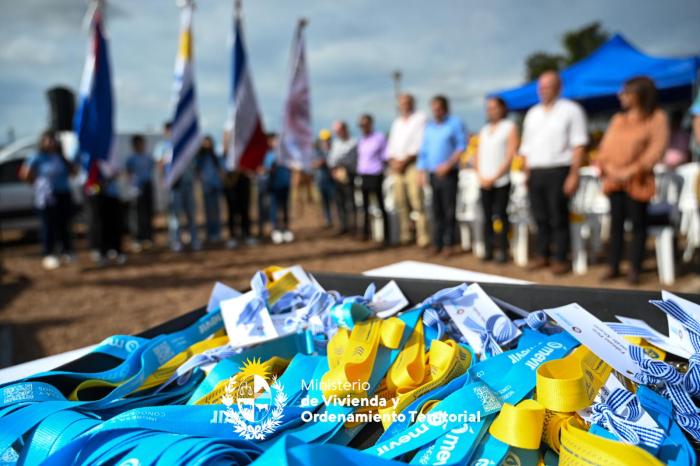  Plan Avanzar entregó 33 viviendas a familias de Bella Unión