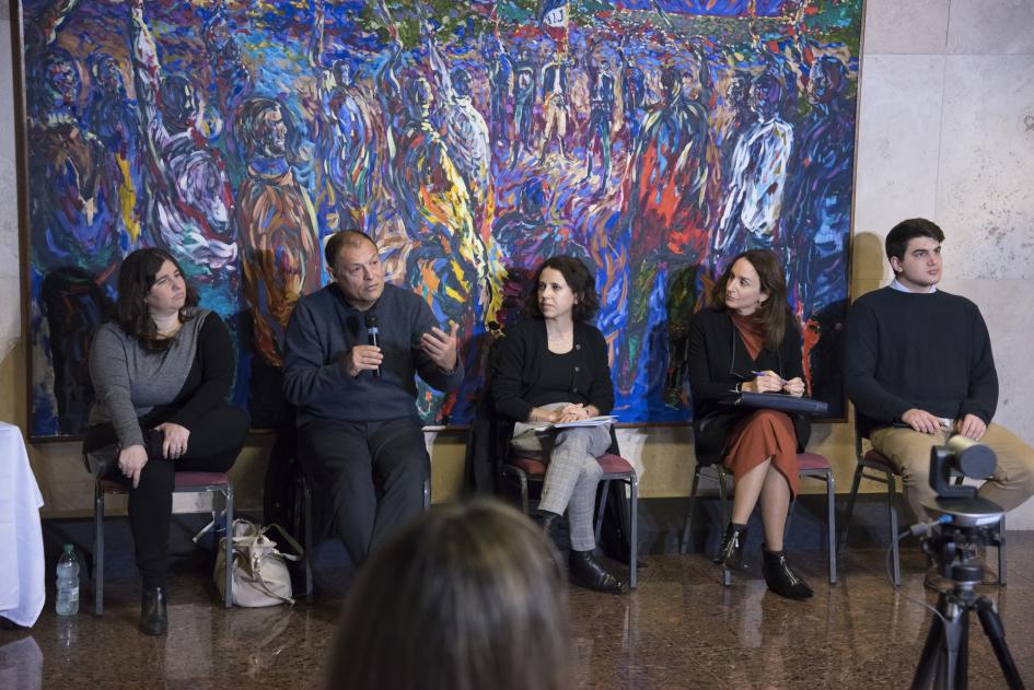 Foto gentileza del Departamento de Fotografía del Parlamento del Uruguay Conversatorio