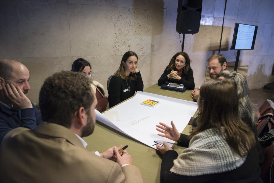 Foto gentileza del Departamento de Fotografía del Parlamento del Uruguay Conversatorio