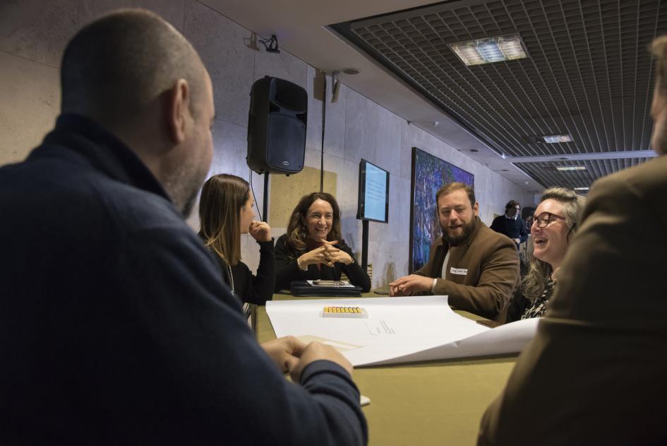 Foto gentileza del Departamento de Fotografía del Parlamento del Uruguay Conversatorio